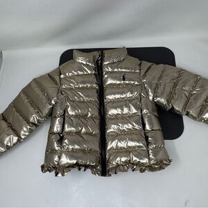 Polo Ralph Lauren Kids Puffer
Jacket Size 2T Metallic no hood
